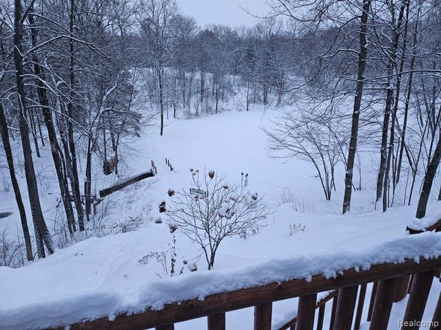 4693 Hegel Road, Goodrich, MI 48438