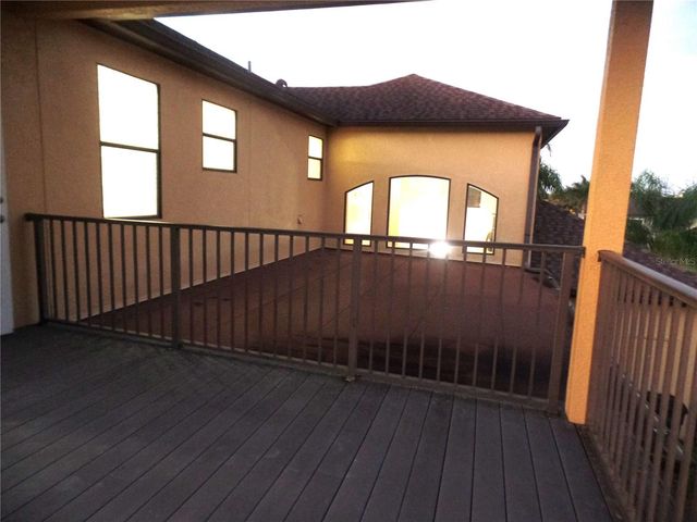3240 PINEAPPLE ISLE DRIVE, Kissimmee, FL 34746