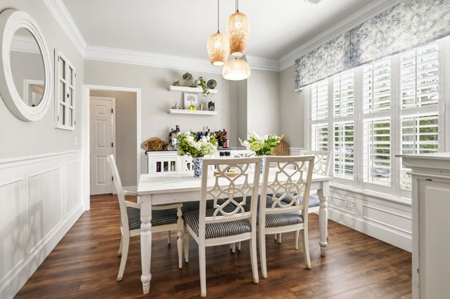 1820 Palmetto Isle Drive, Mount Pleasant, SC 29466