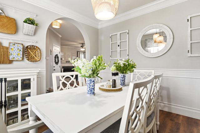 1820 Palmetto Isle Drive, Mount Pleasant, SC 29466