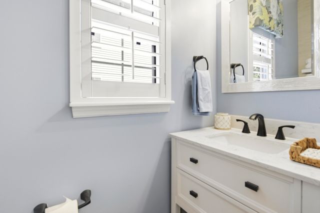 1820 Palmetto Isle Drive, Mount Pleasant, SC 29466