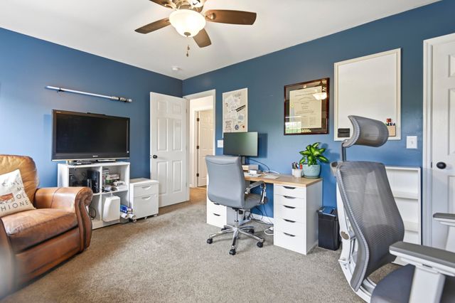 1820 Palmetto Isle Drive, Mount Pleasant, SC 29466