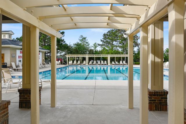 1820 Palmetto Isle Drive, Mount Pleasant, SC 29466