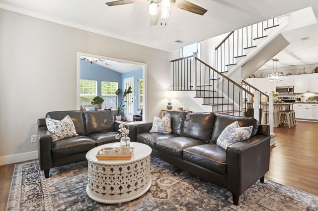 1820 Palmetto Isle Drive, Mount Pleasant, SC 29466