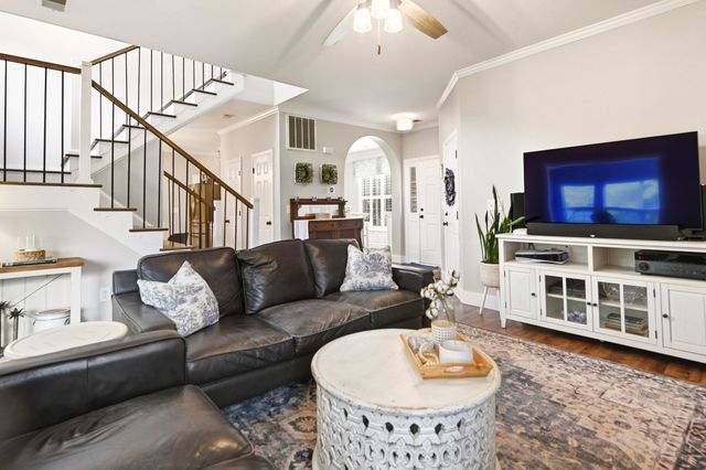 1820 Palmetto Isle Drive, Mount Pleasant, SC 29466