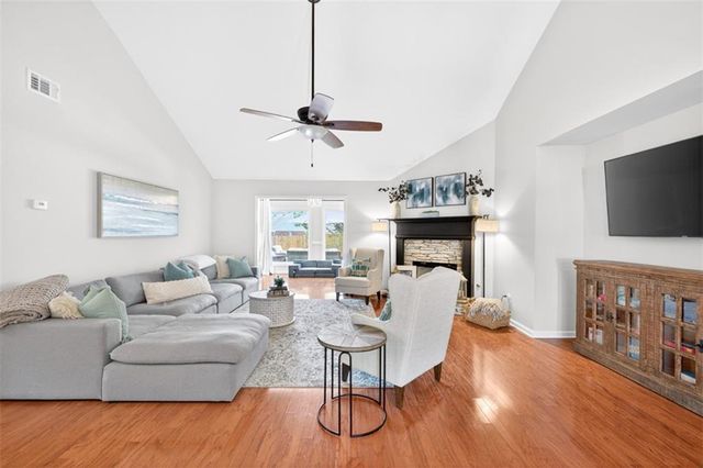 7910 Timberline Overlook, Cumming, GA 30041