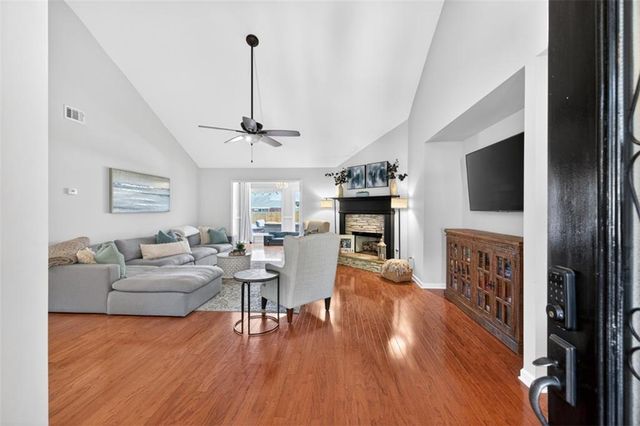 7910 Timberline Overlook, Cumming, GA 30041