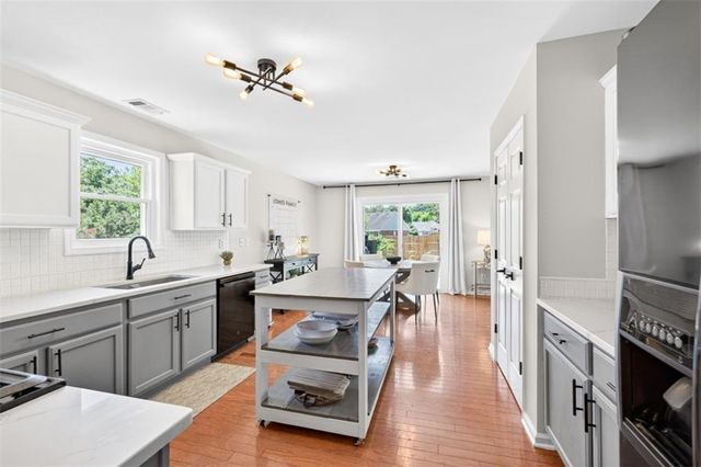 7910 Timberline Overlook, Cumming, GA 30041