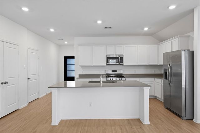 3705 Paloma Falls Lane, Rosenberg, TX 77469