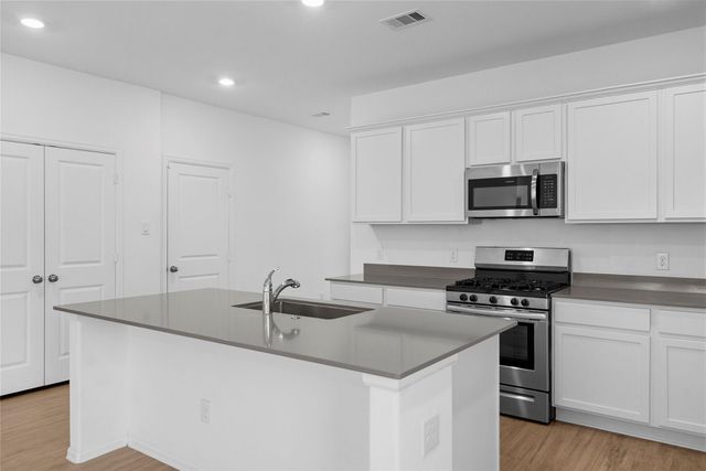 3705 Paloma Falls Lane, Rosenberg, TX 77469