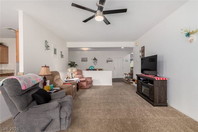 7927 Crested Starling Court, North Las Vegas, NV 89084