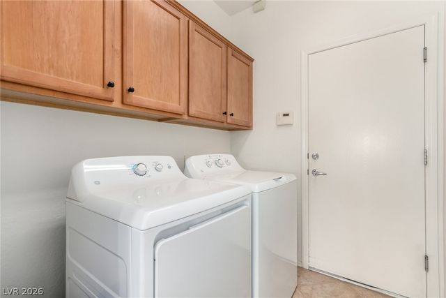 7927 Crested Starling Court, North Las Vegas, NV 89084