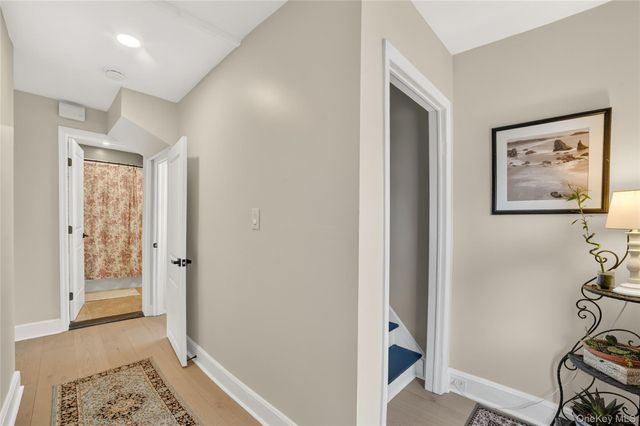 1408 Henry Avenue, Mamaroneck, NY 10543