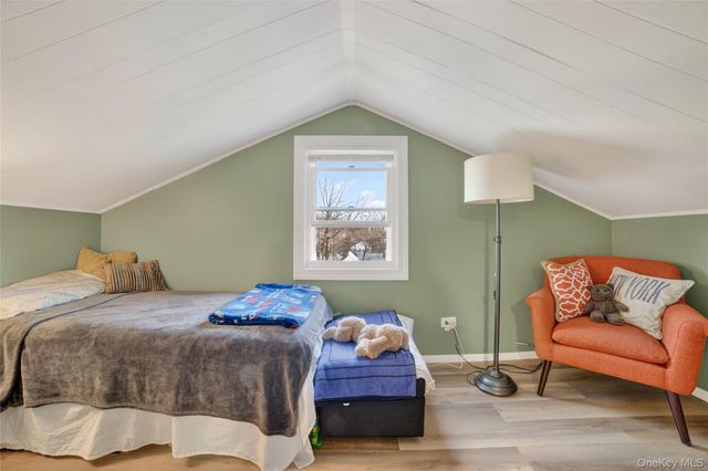 1408 Henry Avenue, Mamaroneck, NY 10543