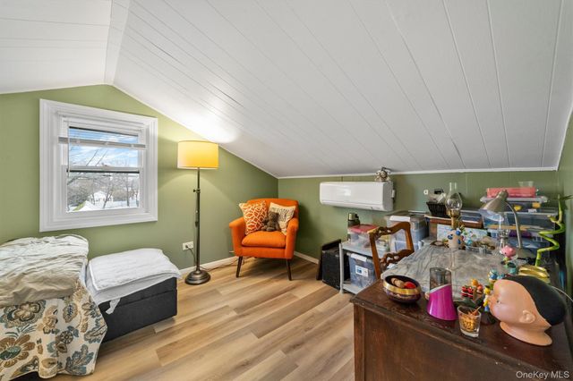 1408 Henry Avenue, Mamaroneck, NY 10543