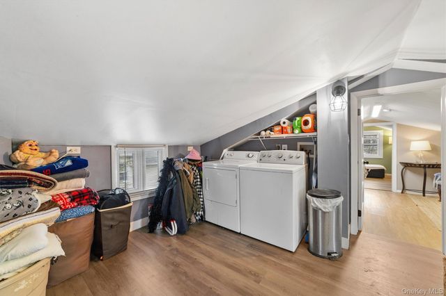 1408 Henry Avenue, Mamaroneck, NY 10543