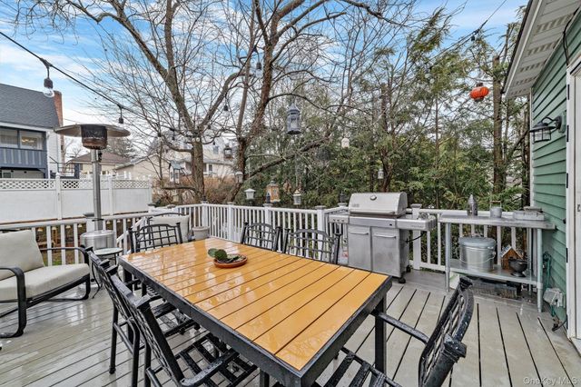 1408 Henry Avenue, Mamaroneck, NY 10543