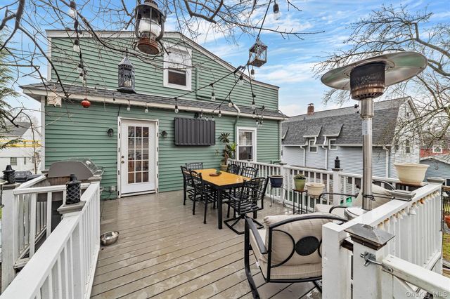 1408 Henry Avenue, Mamaroneck, NY 10543