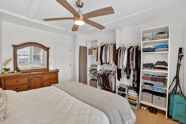 1408 Henry Avenue, Mamaroneck, NY 10543