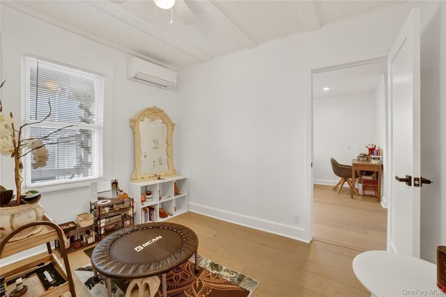 1408 Henry Avenue, Mamaroneck, NY 10543