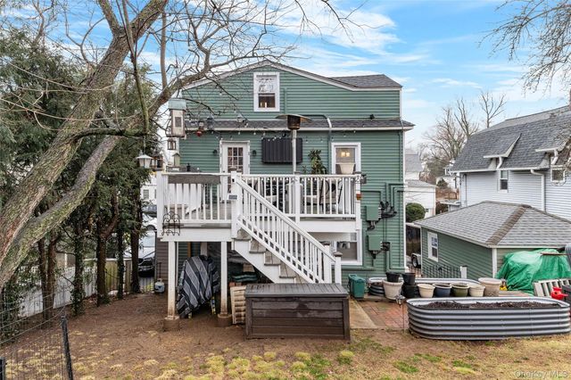 1408 Henry Avenue, Mamaroneck, NY 10543