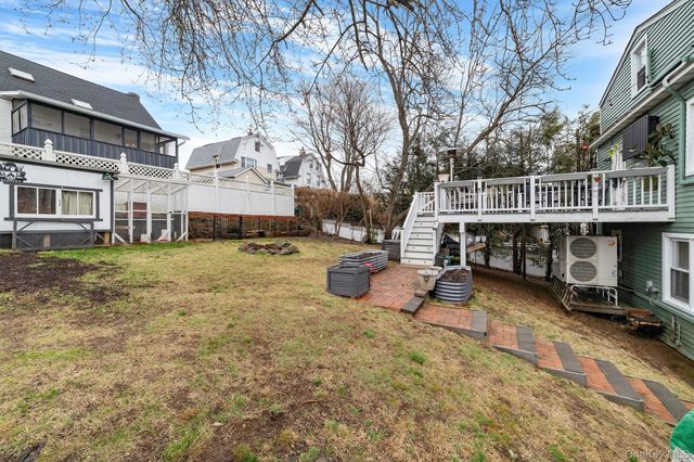 1408 Henry Avenue, Mamaroneck, NY 10543