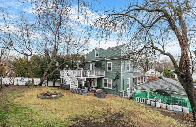 1408 Henry Avenue, Mamaroneck, NY 10543