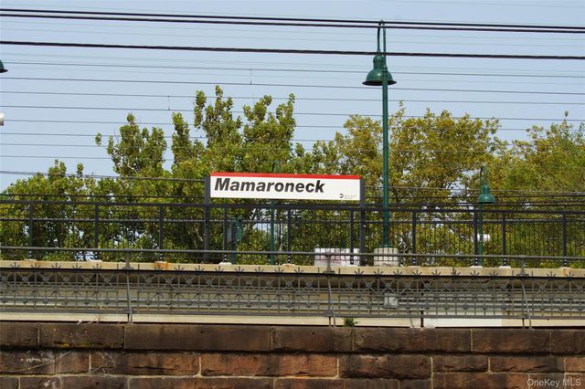 1408 Henry Avenue, Mamaroneck, NY 10543