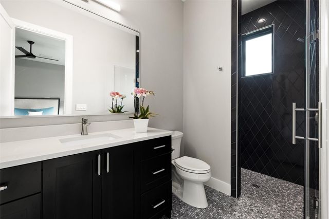 27009 Masters PKWY, Spicewood, TX 78669