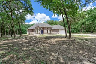 825 County Road 2255, Valley View, TX 76272