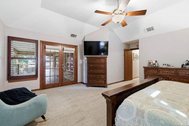15662 DOVE MDW, San Antonio, TX 78248