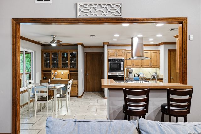15662 DOVE MDW, San Antonio, TX 78248