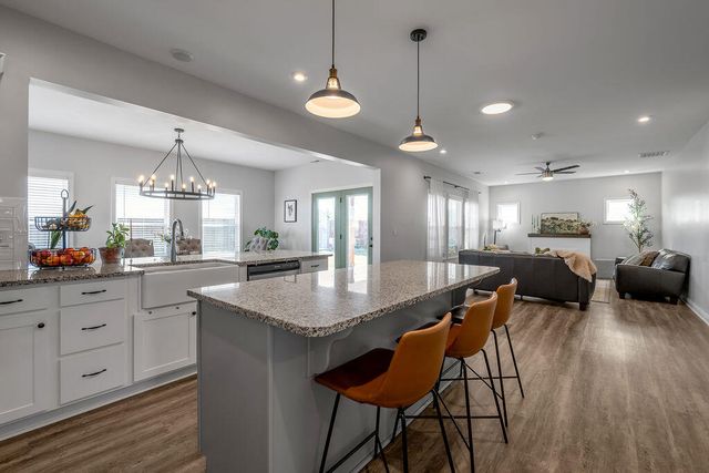 105 Friendly Avenue, Nicholasville, KY 40356