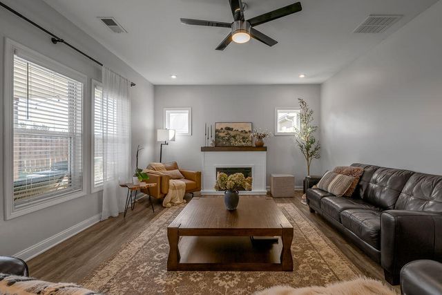 105 Friendly Avenue, Nicholasville, KY 40356