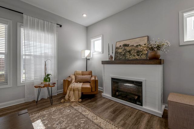 105 Friendly Avenue, Nicholasville, KY 40356
