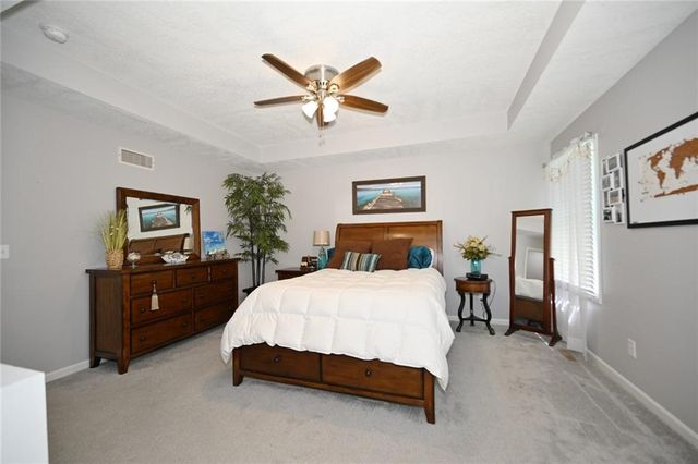 539 Lauren Street, Liberty, MO 64068