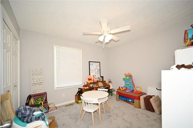 539 Lauren Street, Liberty, MO 64068