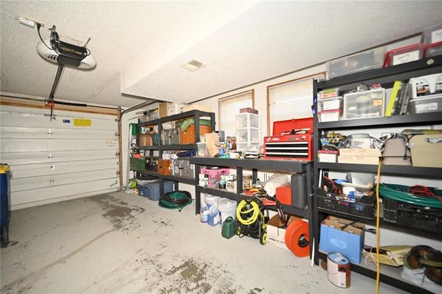 539 Lauren Street, Liberty, MO 64068