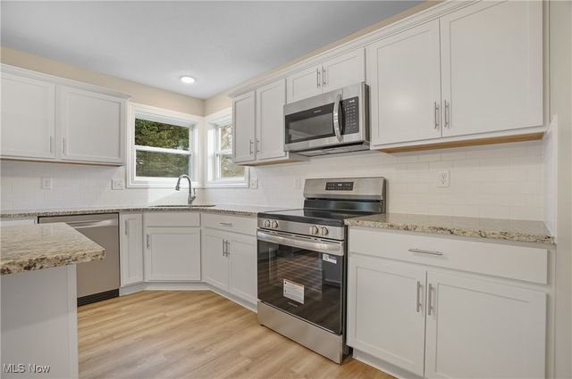 170 N Prospect Street, Ravenna, OH 44266