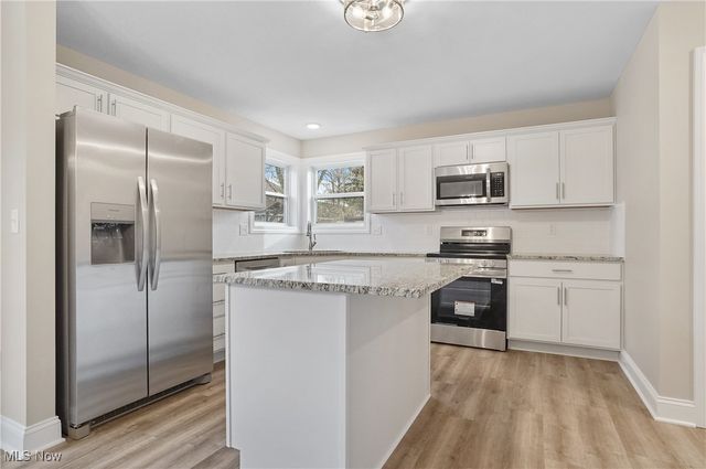 170 N Prospect Street, Ravenna, OH 44266