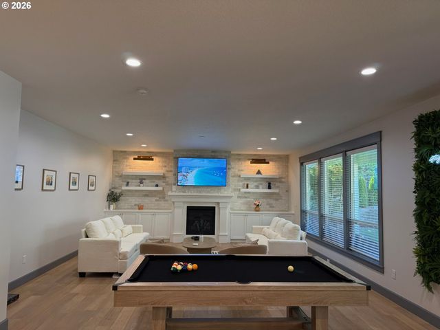 346 SUMMIT VIEW Ave, Salem, OR 97306