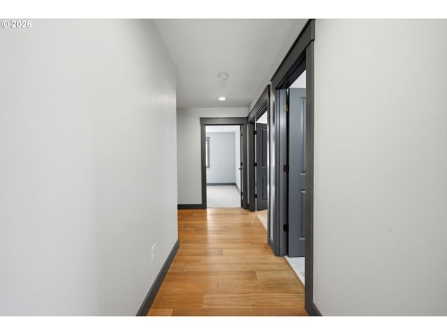 346 SUMMIT VIEW Ave, Salem, OR 97306