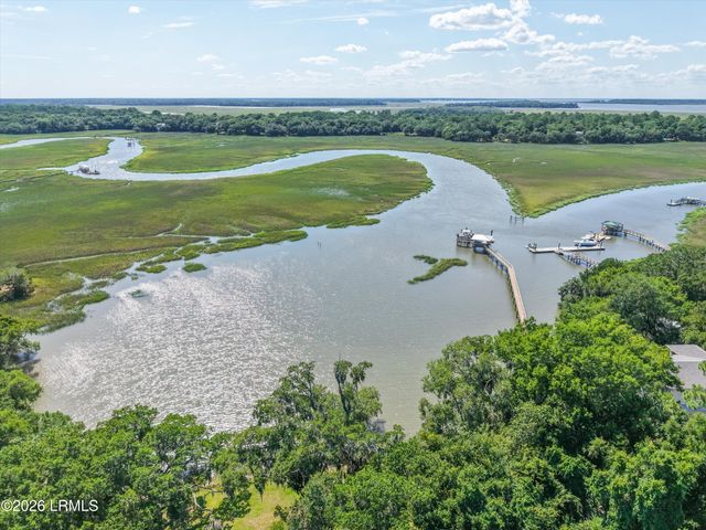 16 Oakland Drive, St. Helena Island, SC 29920