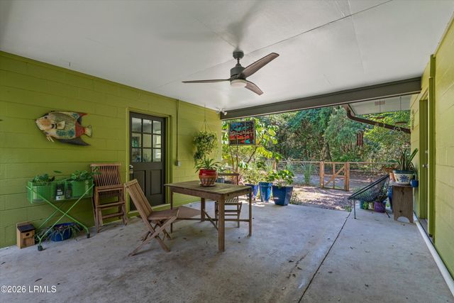 16 Oakland Drive, St. Helena Island, SC 29920