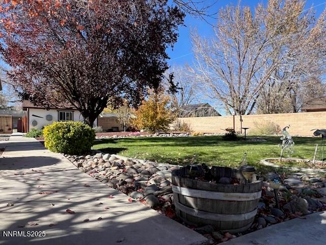 71 NV-208, Yerington, NV 89447