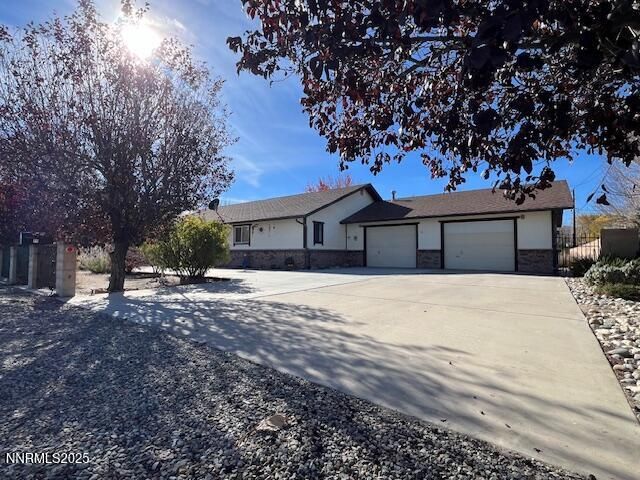 71 NV-208, Yerington, NV 89447
