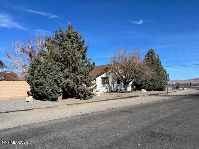 71 NV-208, Yerington, NV 89447
