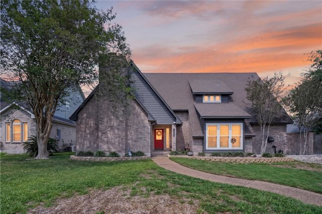 4221 Cowhouse Creek Ct, Corpus Christi, TX 78410