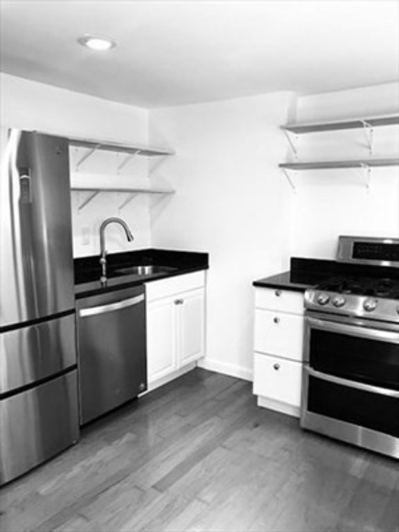 265 Lexington St 1, Boston, MA 02128
