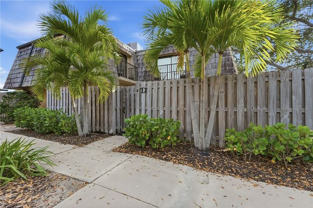 550 N Tropic Lane 6D, Vero Beach, FL 32960